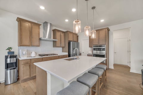 Tiny photo for 23 Commons Circle, Hawthorn Woods, IL 60047 (MLS # 12630256)