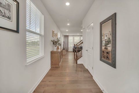 Tiny photo for 23 Commons Circle, Hawthorn Woods, IL 60047 (MLS # 12630256)