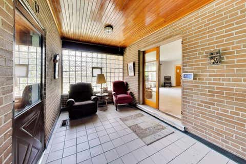 Tiny photo for 3360 W Arthur Avenue, Lincolnwood, IL 60712 (MLS # 12661900)
