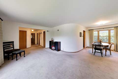 Tiny photo for 3360 W Arthur Avenue, Lincolnwood, IL 60712 (MLS # 12661900)