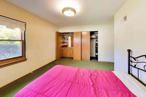 Tiny photo for 3360 W Arthur Avenue, Lincolnwood, IL 60712 (MLS # 12661900)