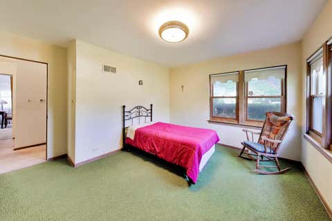Tiny photo for 3360 W Arthur Avenue, Lincolnwood, IL 60712 (MLS # 12661900)