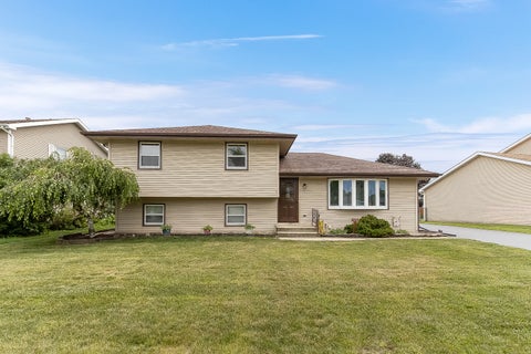 Photo of 3842 Jonathan Simpson Drive, Joliet, IL 60431 (MLS # 12674970)