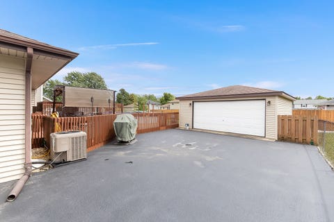 Tiny photo for 3842 Jonathan Simpson Drive, Joliet, IL 60431 (MLS # 12674970)