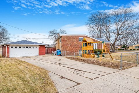 Tiny photo for 11520 S Kolin Avenue, Alsip, IL 60803 (MLS # 12575901)