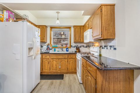 Tiny photo for 11520 S Kolin Avenue, Alsip, IL 60803 (MLS # 12575901)