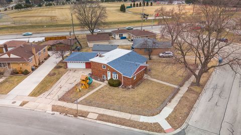 Tiny photo for 11520 S Kolin Avenue, Alsip, IL 60803 (MLS # 12575901)