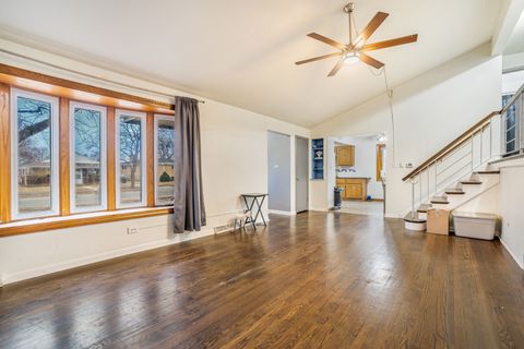 Tiny photo for 11520 S Kolin Avenue, Alsip, IL 60803 (MLS # 12575901)