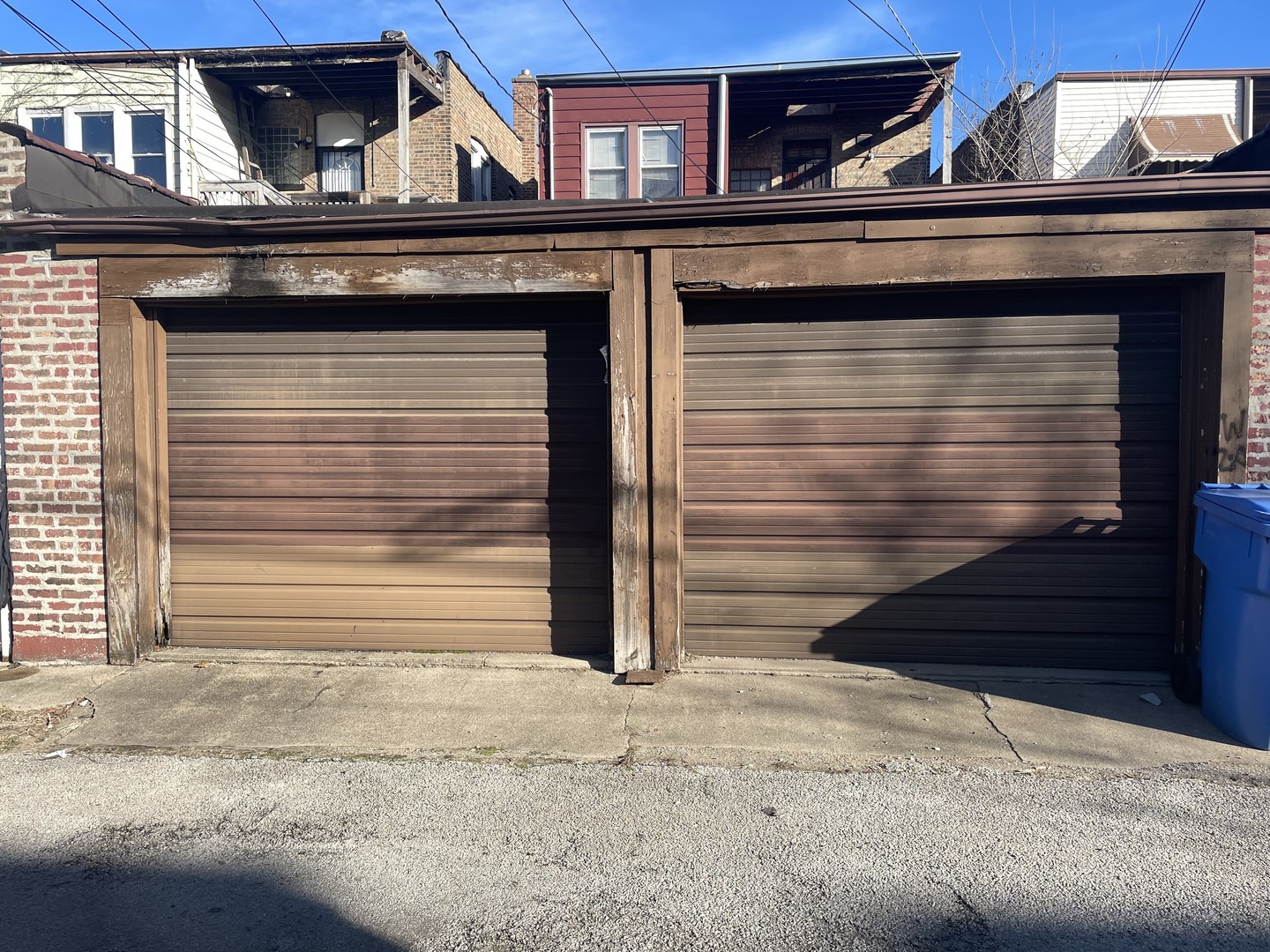 7824 S Ridgeland Avenue