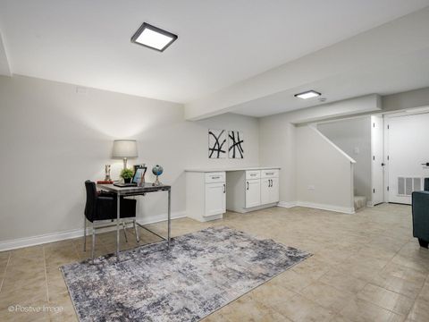 Tiny photo for 526 THOMAS Road, Bolingbrook, IL 60440 (MLS # 12529873)