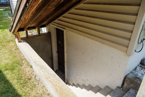 Tiny photo for 824 S Mckinley Avenue, Kankakee, IL 60901 (MLS # 12443113)