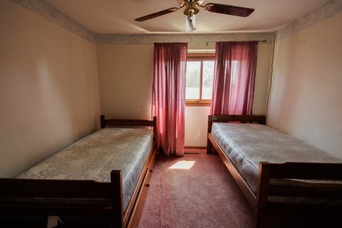 Tiny photo for 824 S Mckinley Avenue, Kankakee, IL 60901 (MLS # 12443113)