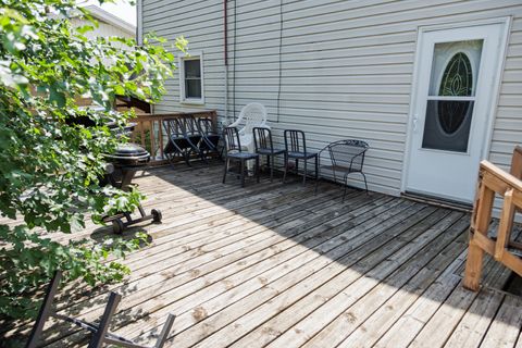 Tiny photo for 824 S Mckinley Avenue, Kankakee, IL 60901 (MLS # 12443113)