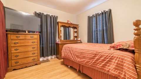 Tiny photo for 10613 S Avenue F, Chicago, IL 60617 (MLS # 12521368)