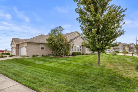 Tiny photo for 2108 S Stonebrooke Court, Urbana, IL 61802 (MLS # 12775846)