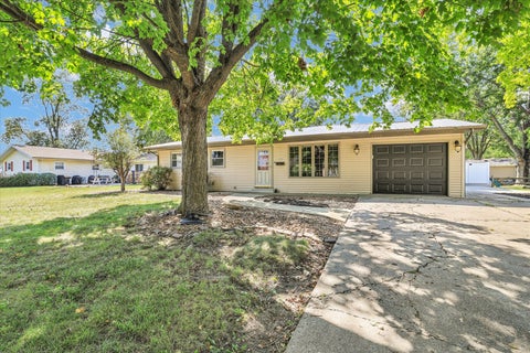 Tiny photo for 525 Orchard Lane, Arthur, IL 61911 (MLS # 12750137)