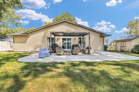 Tiny photo for 525 Orchard Lane, Arthur, IL 61911 (MLS # 12750137)