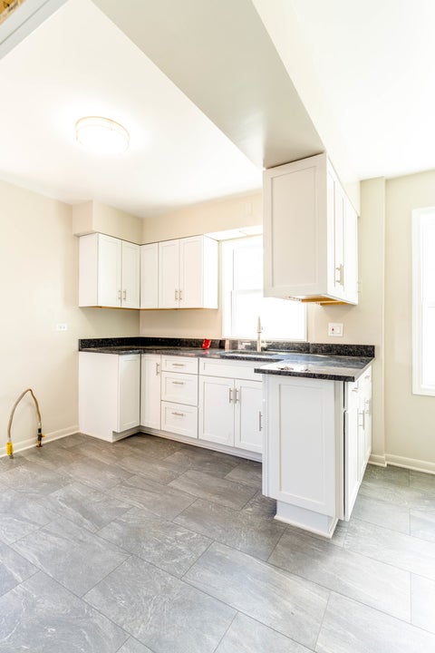 Tiny photo for 10519 S Avers Avenue, Chicago, IL 60655 (MLS # 12643302)