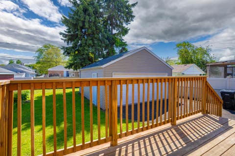 Tiny photo for 10519 S Avers Avenue, Chicago, IL 60655 (MLS # 12643302)