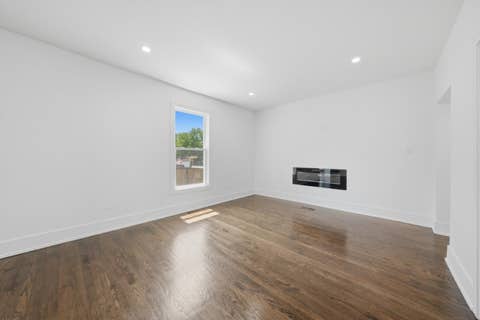 Tiny photo for 9925 S Beverly Avenue, Chicago, IL 60643 (MLS # 12713726)