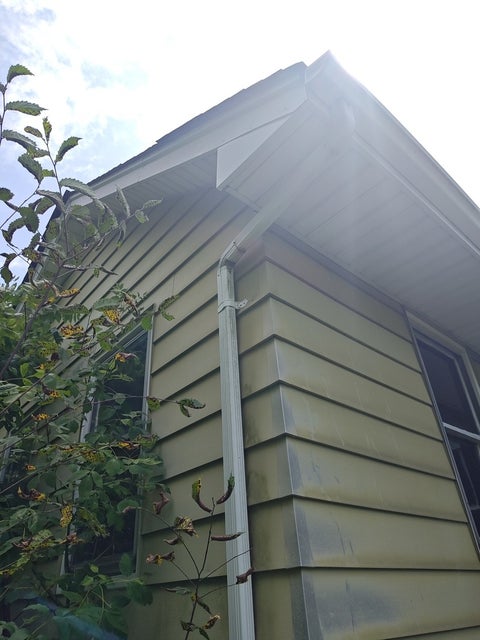 Tiny photo for 10802 W York House Road, Beach Park, IL 60087 (MLS # 12740071)