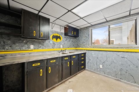 Tiny photo for 1009 Sutton Drive, Crystal Lake, IL 60014 (MLS # 12523718)