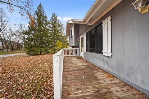 Tiny photo for 1009 Sutton Drive, Crystal Lake, IL 60014 (MLS # 12523718)