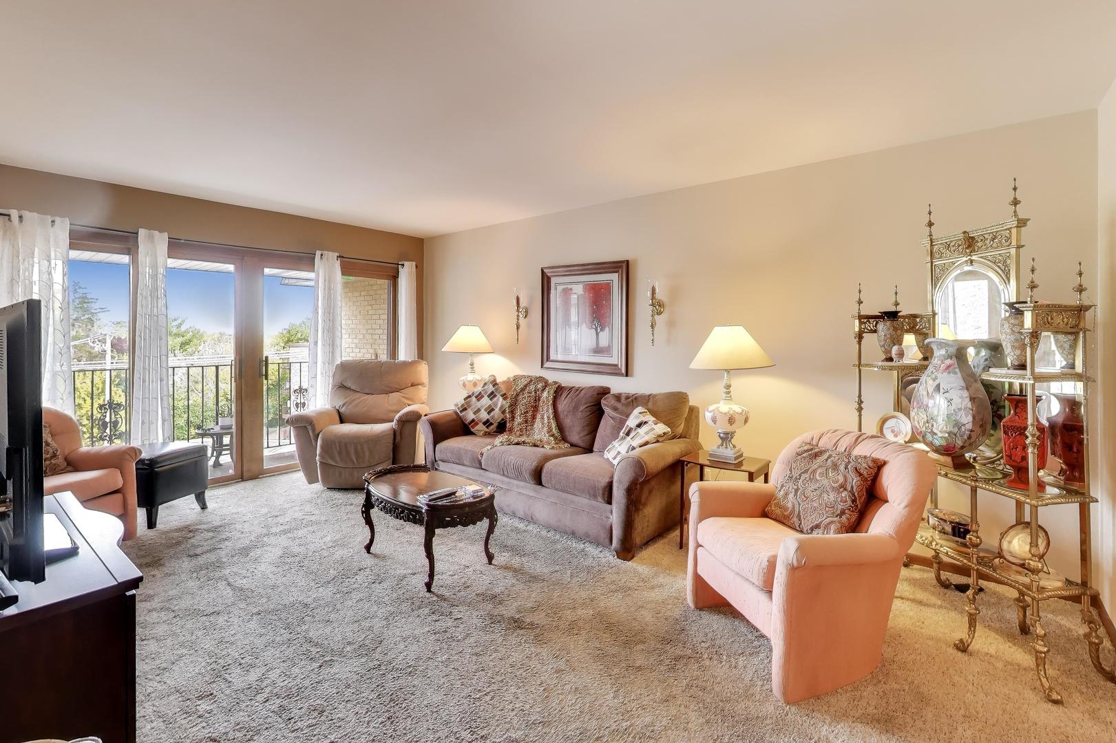 6121 N Northwest Highway 406