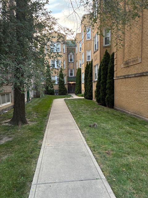 Photo of 6508 N Richmond Street #1D, Chicago, IL 60645 (MLS # 12465524)