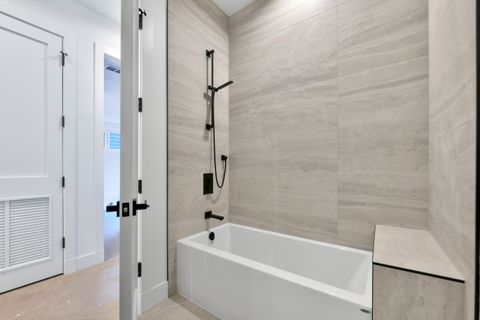 Tiny photo for 1244 N Kedzie Avenue #4, Chicago, IL 60651 (MLS # 12598527)