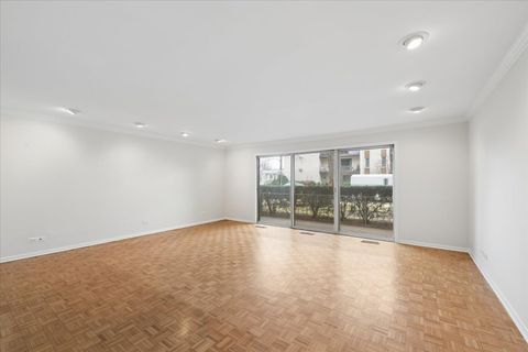 Tiny photo for 411 Ashland Avenue #1A, River Forest, IL 60305 (MLS # 12591149)