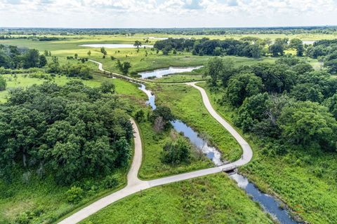Tiny photo for 80 N Lake Avenue, Third Lake, IL 60030 (MLS # 12400005)