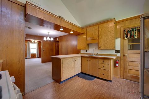 Tiny photo for 80 N Lake Avenue, Third Lake, IL 60030 (MLS # 12400005)
