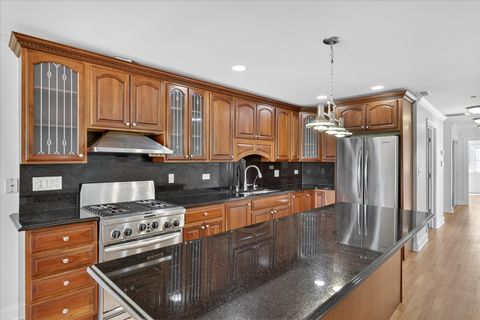 Tiny photo for 7036 W Cermak Road #2, Berwyn, IL 60402 (MLS # 12628120)