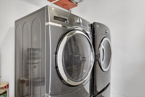 Tiny photo for 7036 W Cermak Road #2, Berwyn, IL 60402 (MLS # 12628120)