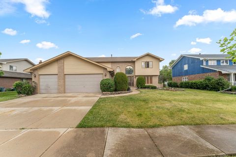 Photo of 19644 Brookfield Circle, Tinley Park, IL 60487 (MLS # 12670803)