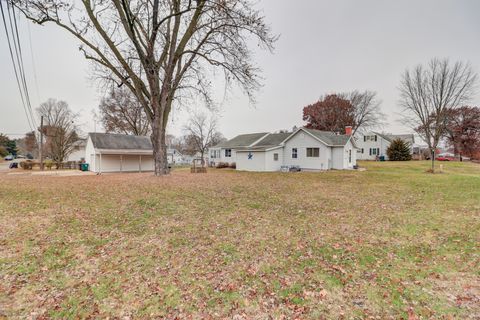 Photo of 226 Avenue F, Rock Falls, IL 61071 (MLS # 12527007)