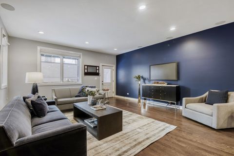 Tiny photo for 520 N Oakley Avenue #1S, Chicago, IL 60622 (MLS # 12523452)