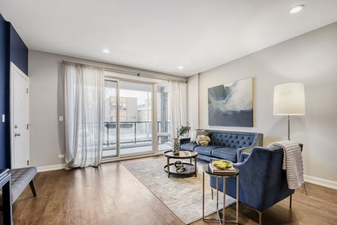 Tiny photo for 520 N Oakley Avenue #1S, Chicago, IL 60622 (MLS # 12523452)