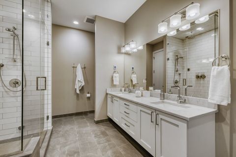 Tiny photo for 520 N Oakley Avenue #1S, Chicago, IL 60622 (MLS # 12523452)