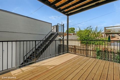 Tiny photo for 520 N Oakley Avenue #1S, Chicago, IL 60622 (MLS # 12523452)