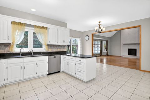 Tiny photo for 406 E Diane Drive, Palatine, IL 60074 (MLS # 12623823)