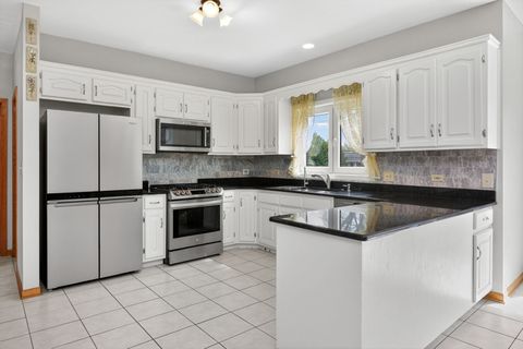 Tiny photo for 406 E Diane Drive, Palatine, IL 60074 (MLS # 12623823)