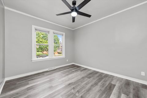 Tiny photo for 27 E 117th Place, Chicago, IL 60628 (MLS # 12505261)