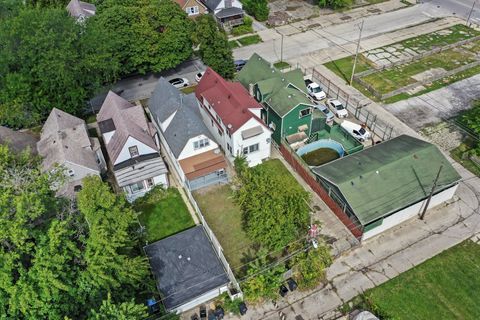 Tiny photo for 27 E 117th Place, Chicago, IL 60628 (MLS # 12505261)