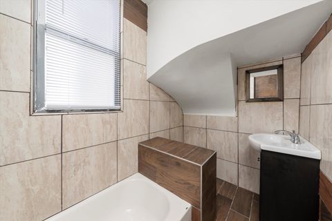 Tiny photo for 27 E 117th Place, Chicago, IL 60628 (MLS # 12505261)