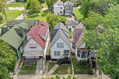 Tiny photo for 27 E 117th Place, Chicago, IL 60628 (MLS # 12505261)