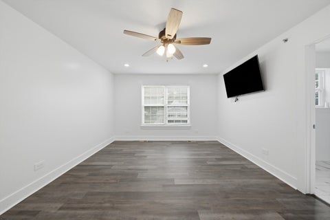 Tiny photo for 15256 State Street, South Holland, IL 60473 (MLS # 12689791)