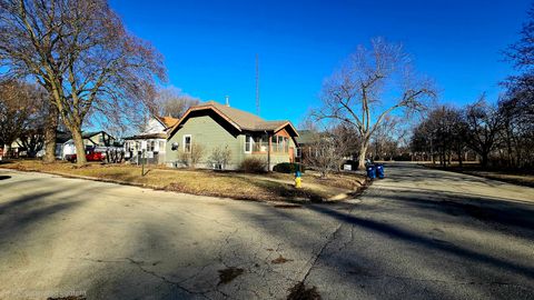 Tiny photo for 595 W Bridge Street, Kankakee, IL 60901 (MLS # 12547275)