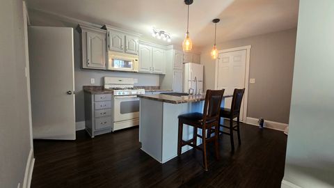 Tiny photo for 595 W Bridge Street, Kankakee, IL 60901 (MLS # 12547275)